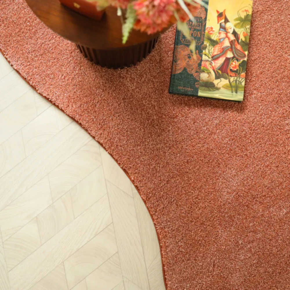 Tapis contemporain de forme organique - influence - rose corail - 120 x 180 cm